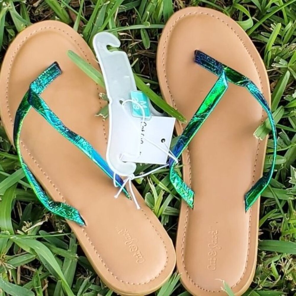 Cat & Jack 2/3 Girls Sandals Mermaid Lagoon Flip-flop Iridescent Shoes